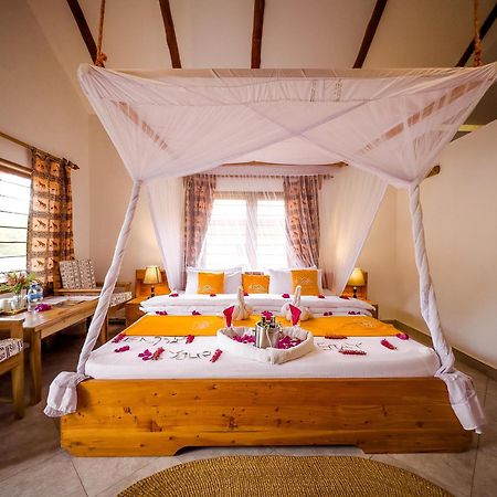 Meru View Lodge Usa River ภายนอก รูปภาพ